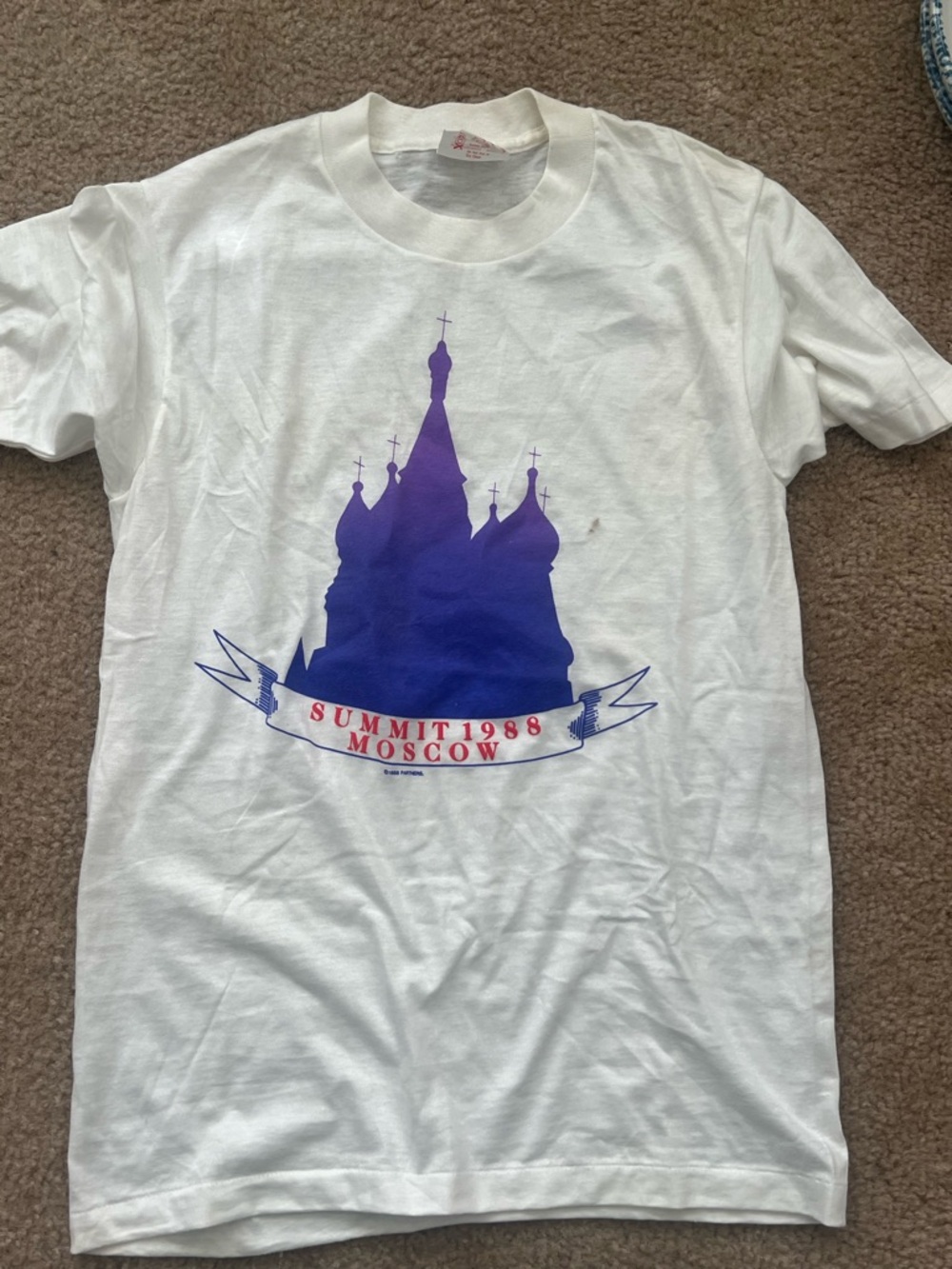 Vintage Summit 1988 Moscow Graphic Tee - White with Purple Print